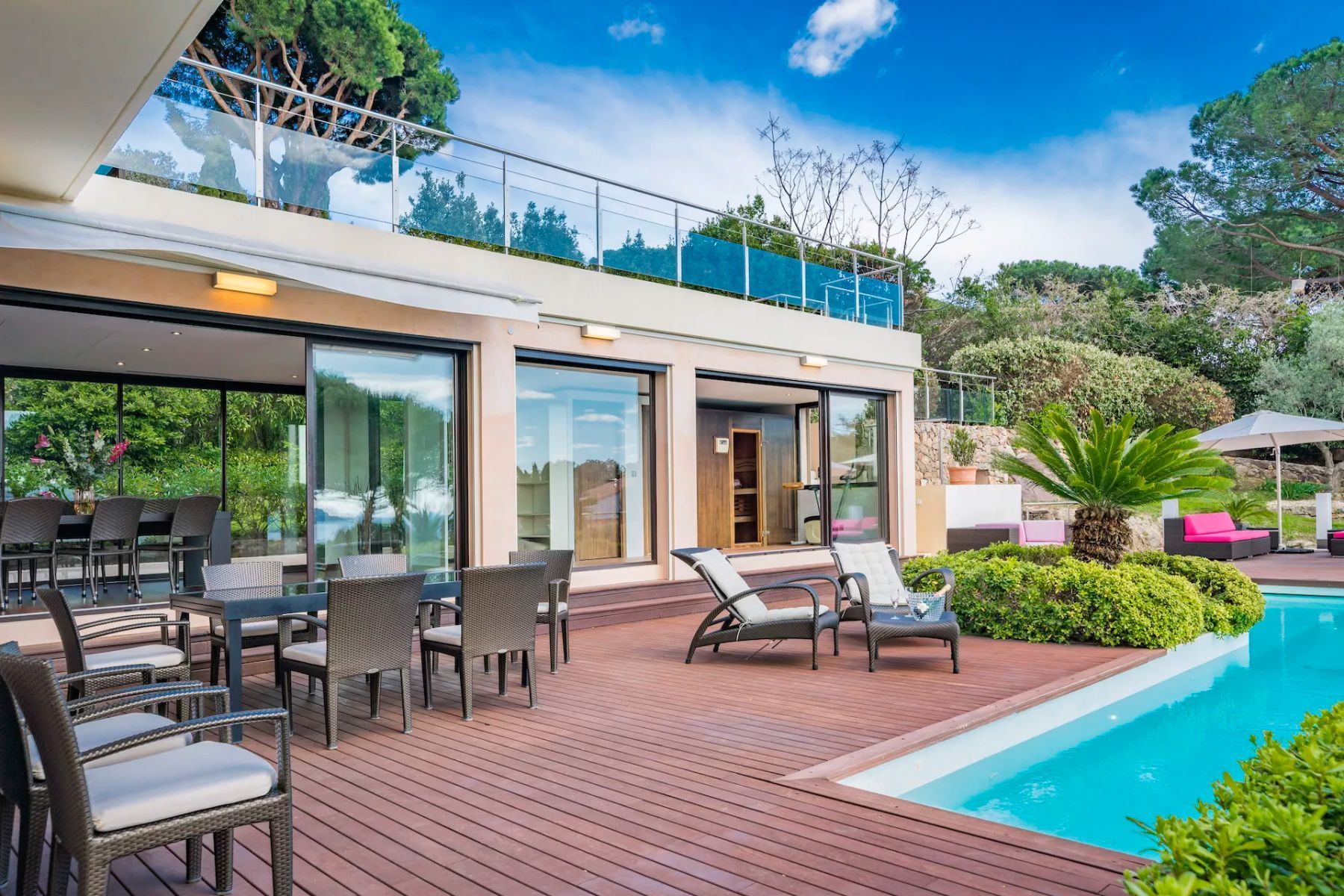 Villa Gardes villa photo.