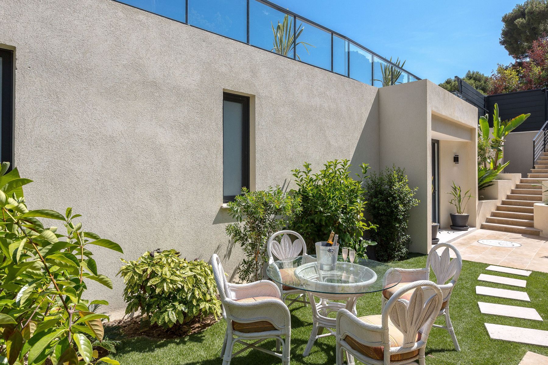 Villa Vue Diamant villa photo.
