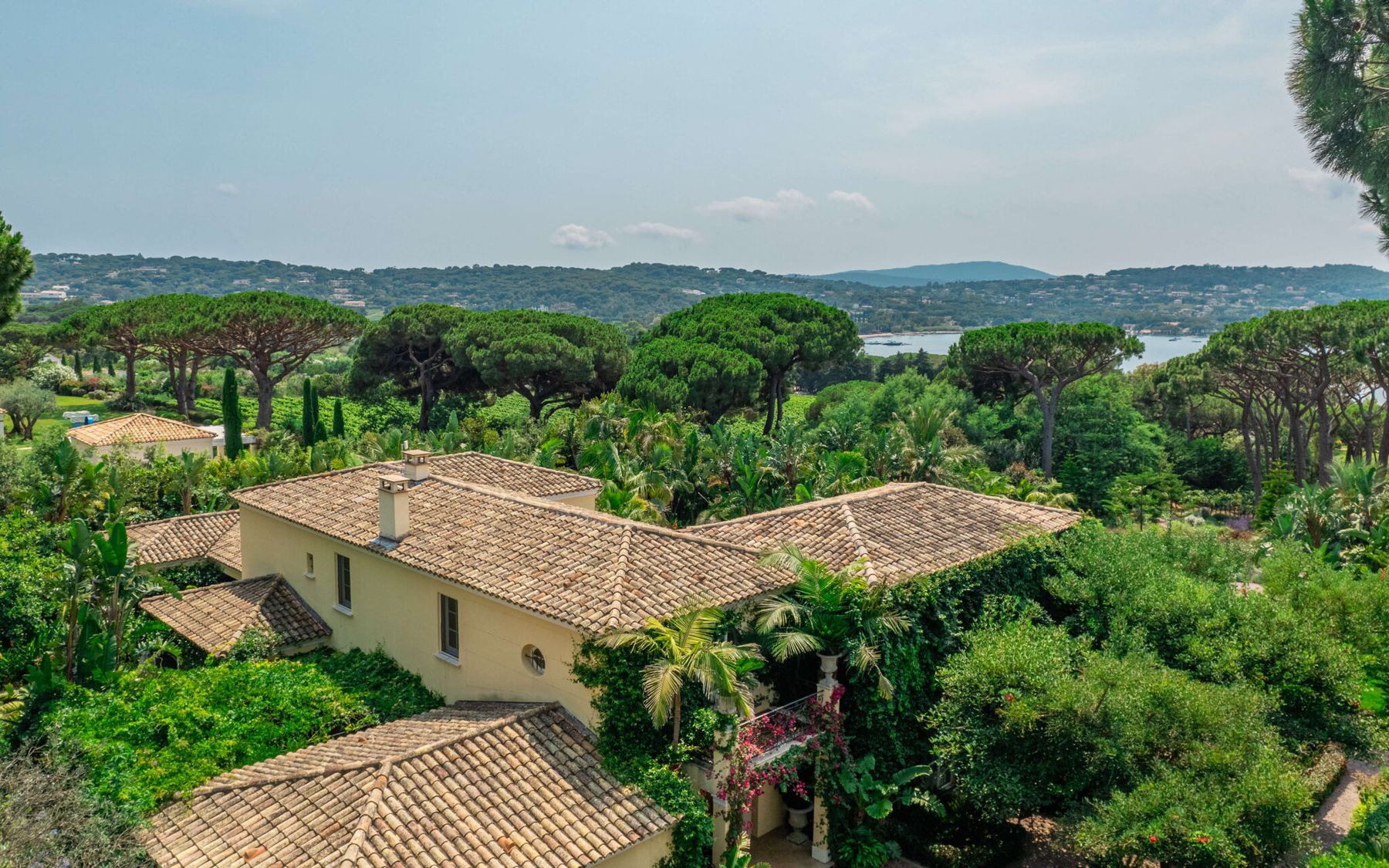 Domaine Tropique villa photo.