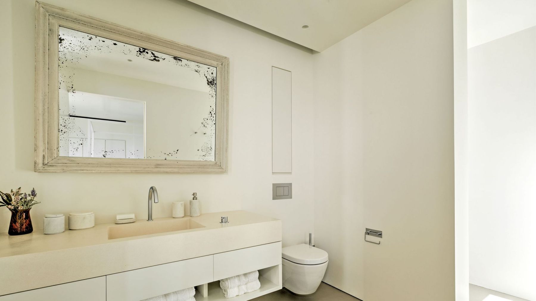 Aquaria One villa photo.