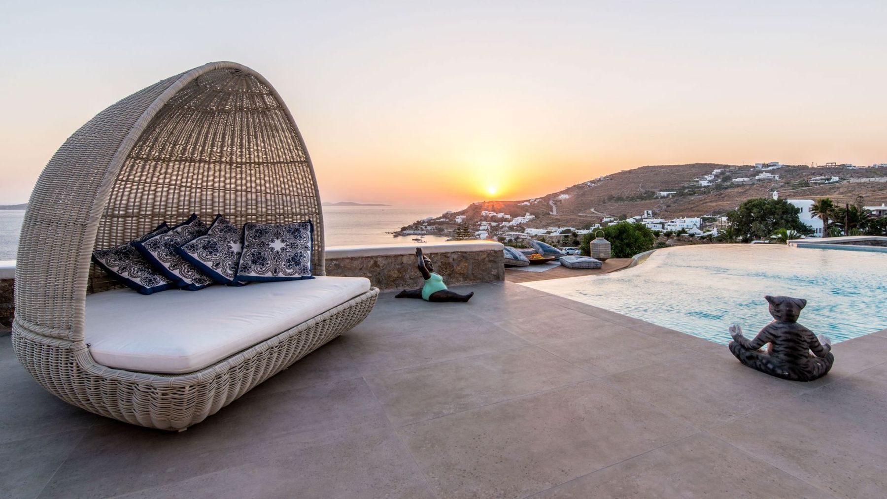 Aura villa photo.