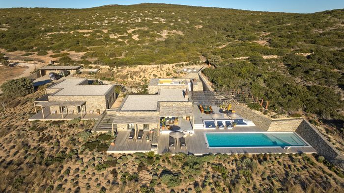 Avoca villa photo.