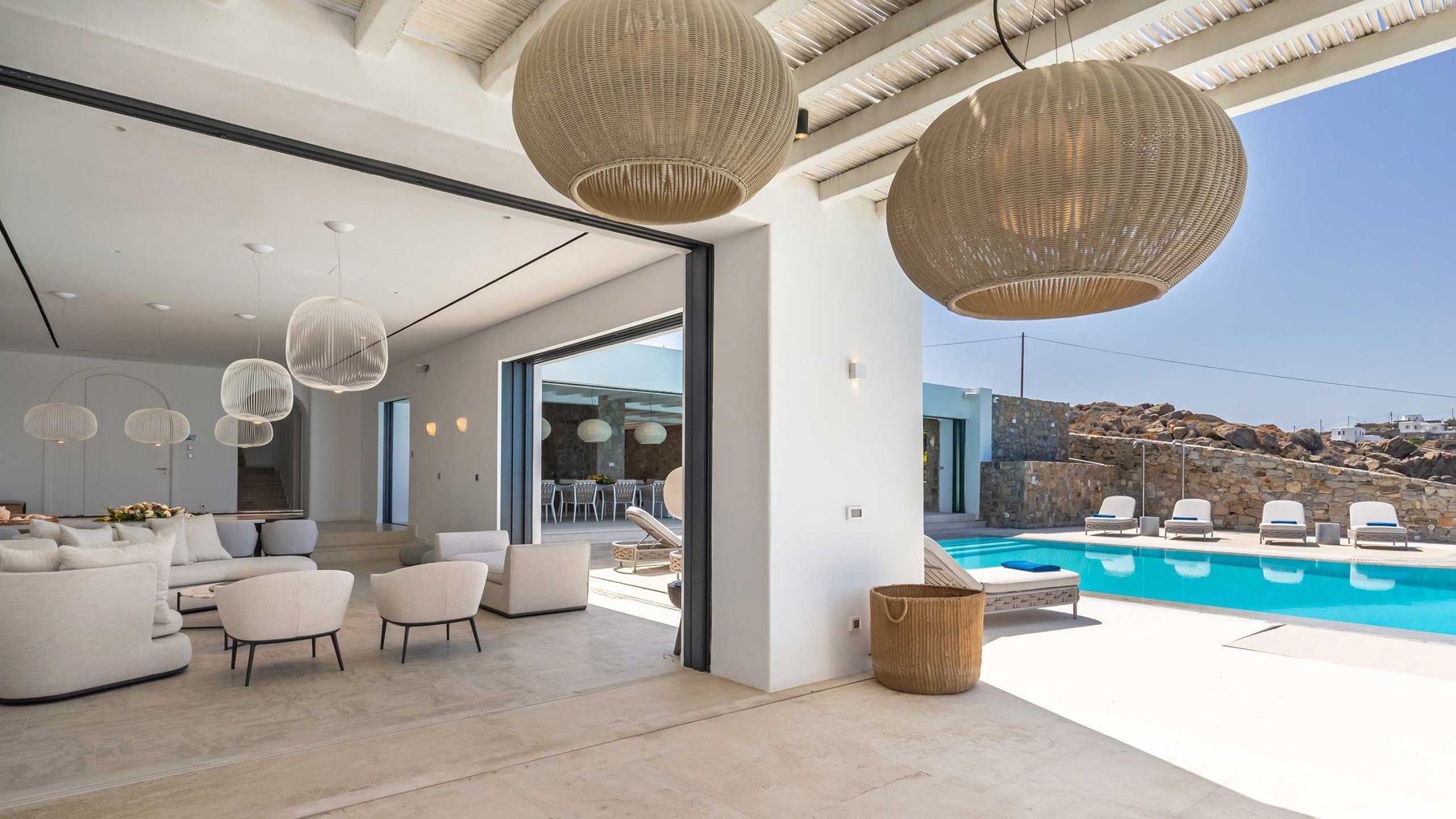 Corniche villa photo.