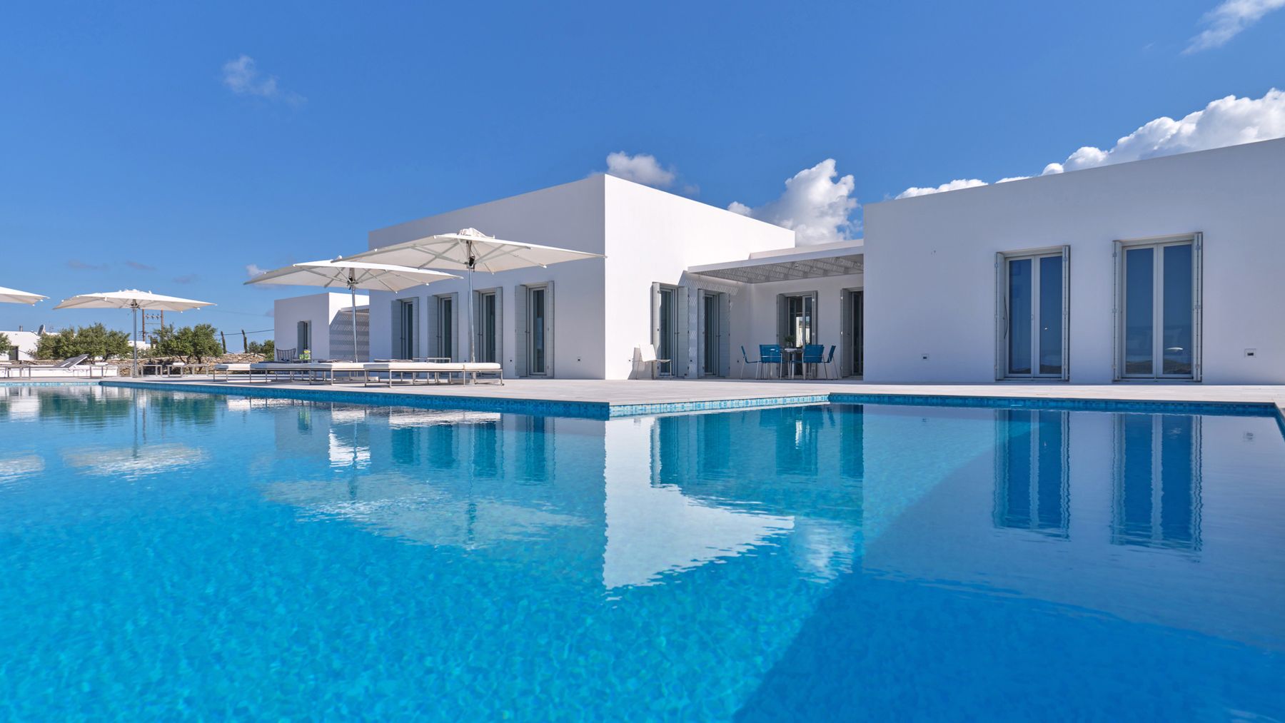 Cosmopolitan villa photo.