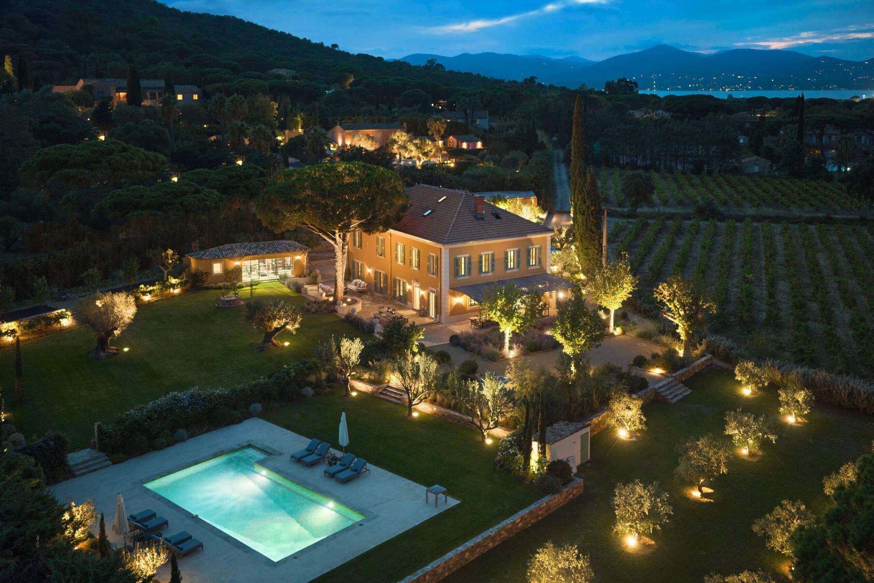 Bastide des Marres villa photo.