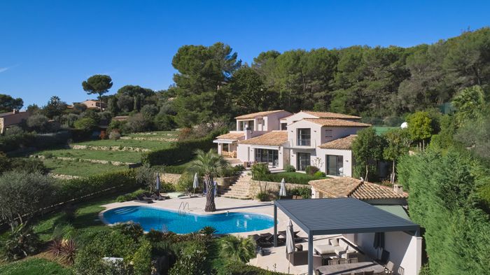Villa Clement villa photo.