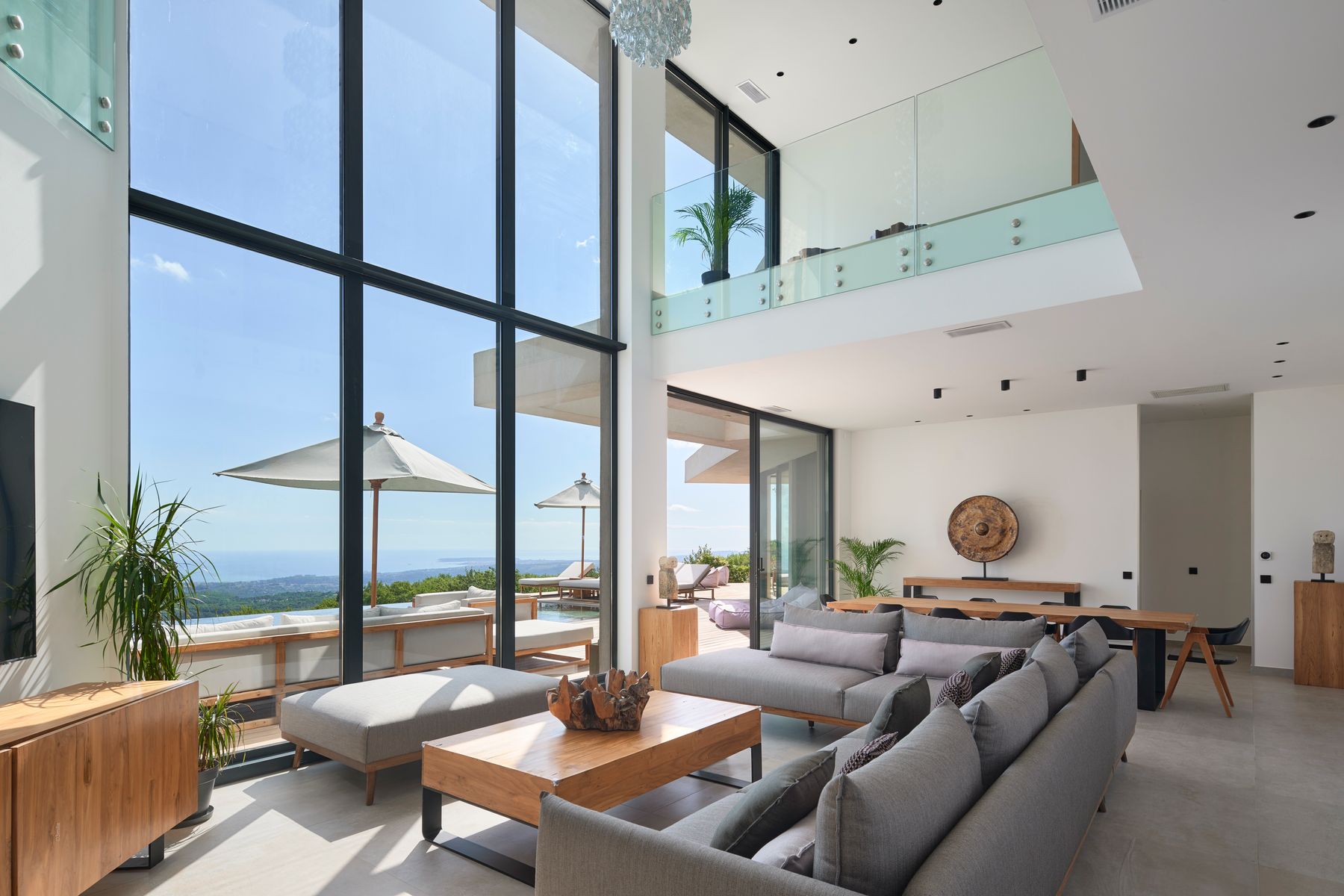 La Vue villa photo.