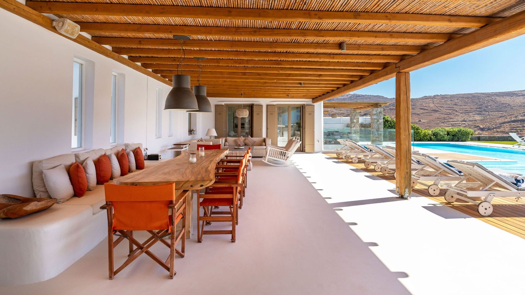 Ginger White villa photo.