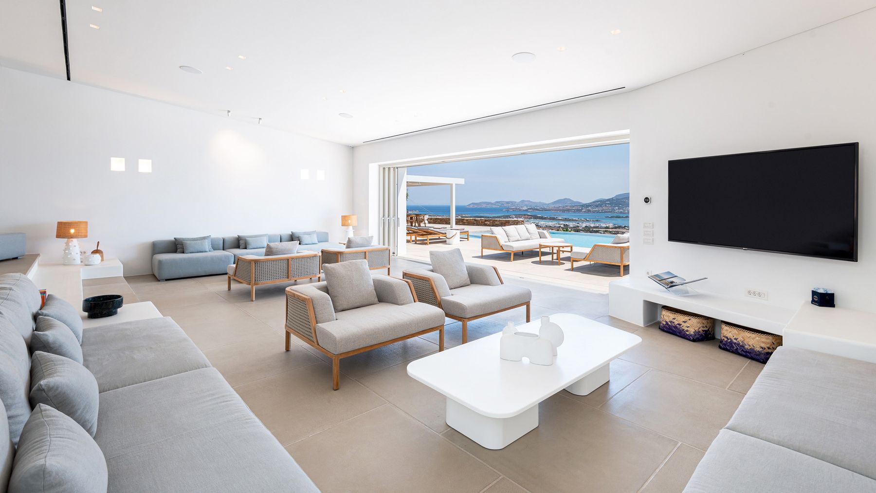 Gostar villa photo.