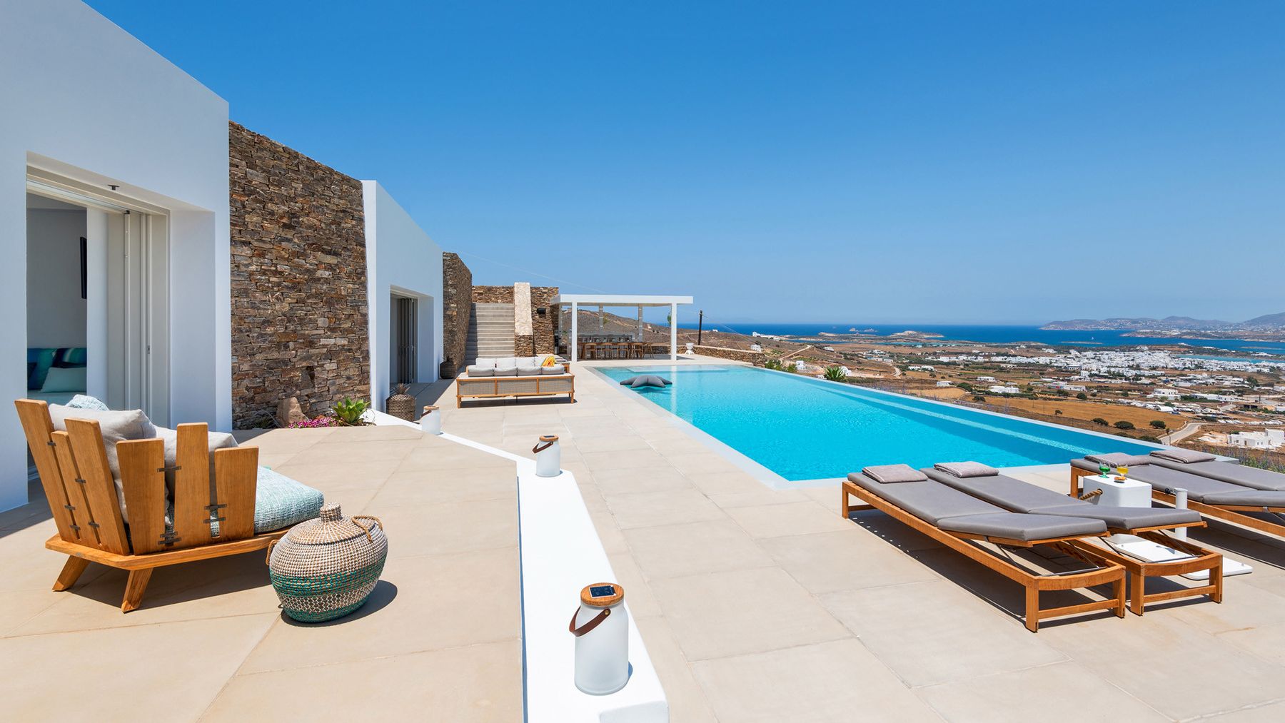 Gostar villa photo.