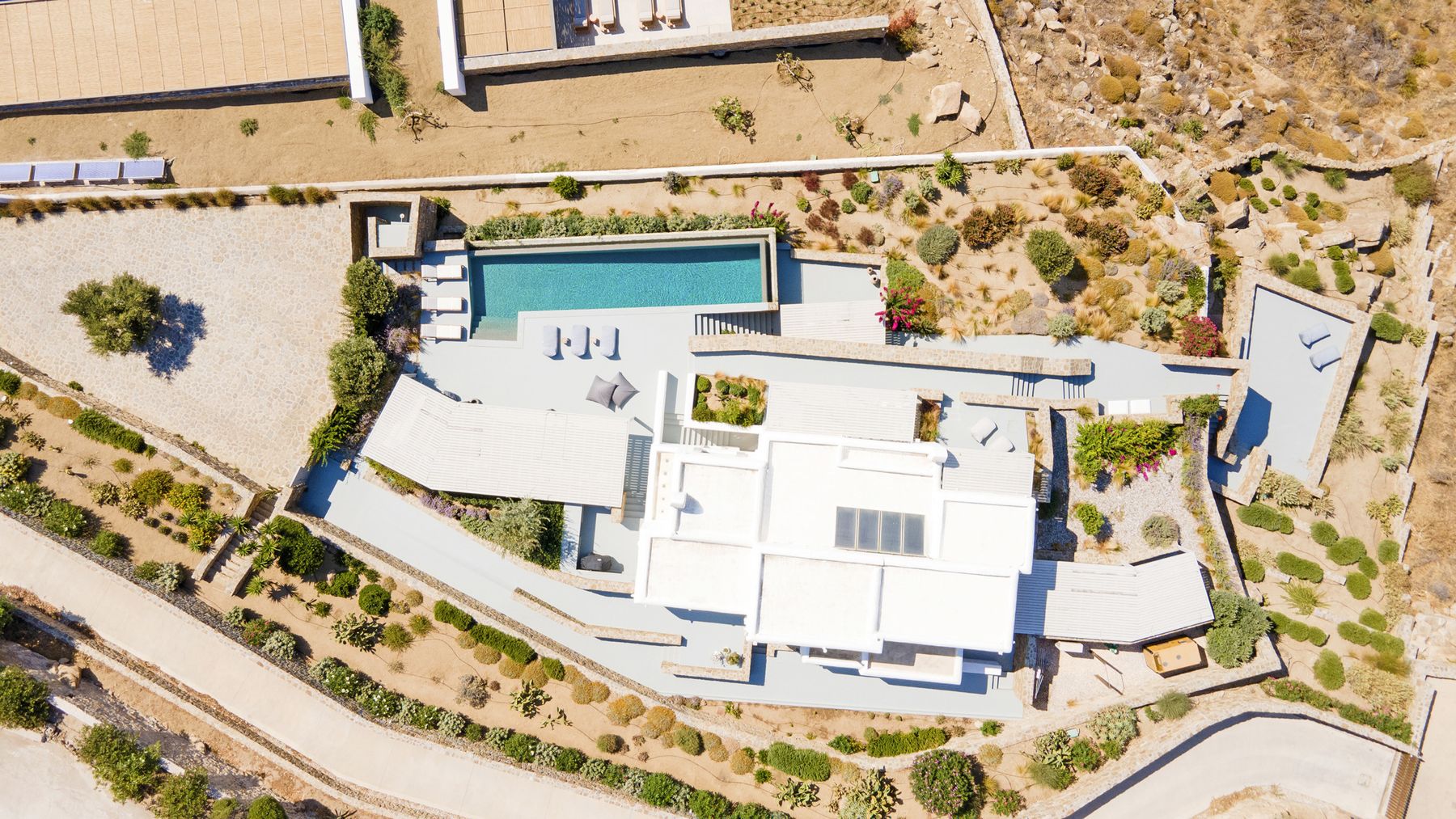 La Roca villa photo.