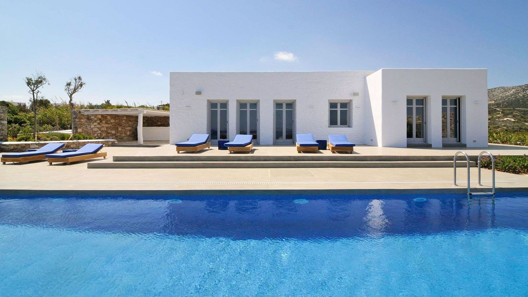 Lido villa photo.