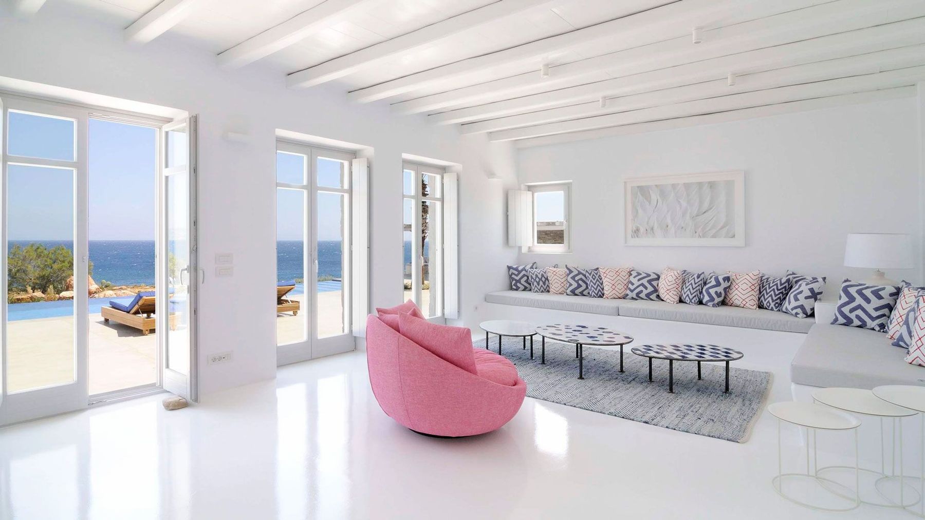 Lido villa photo.