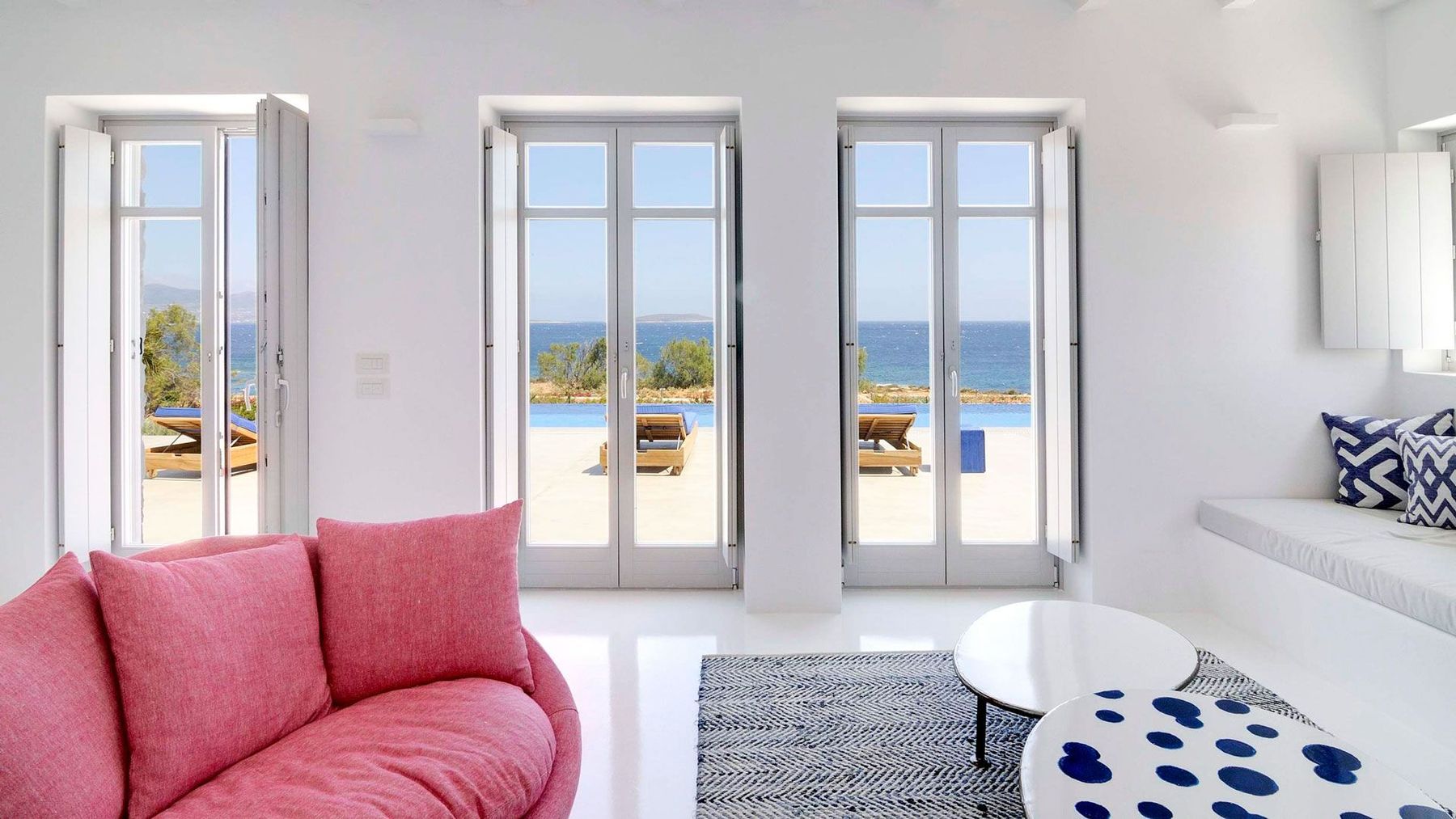 Lido villa photo.