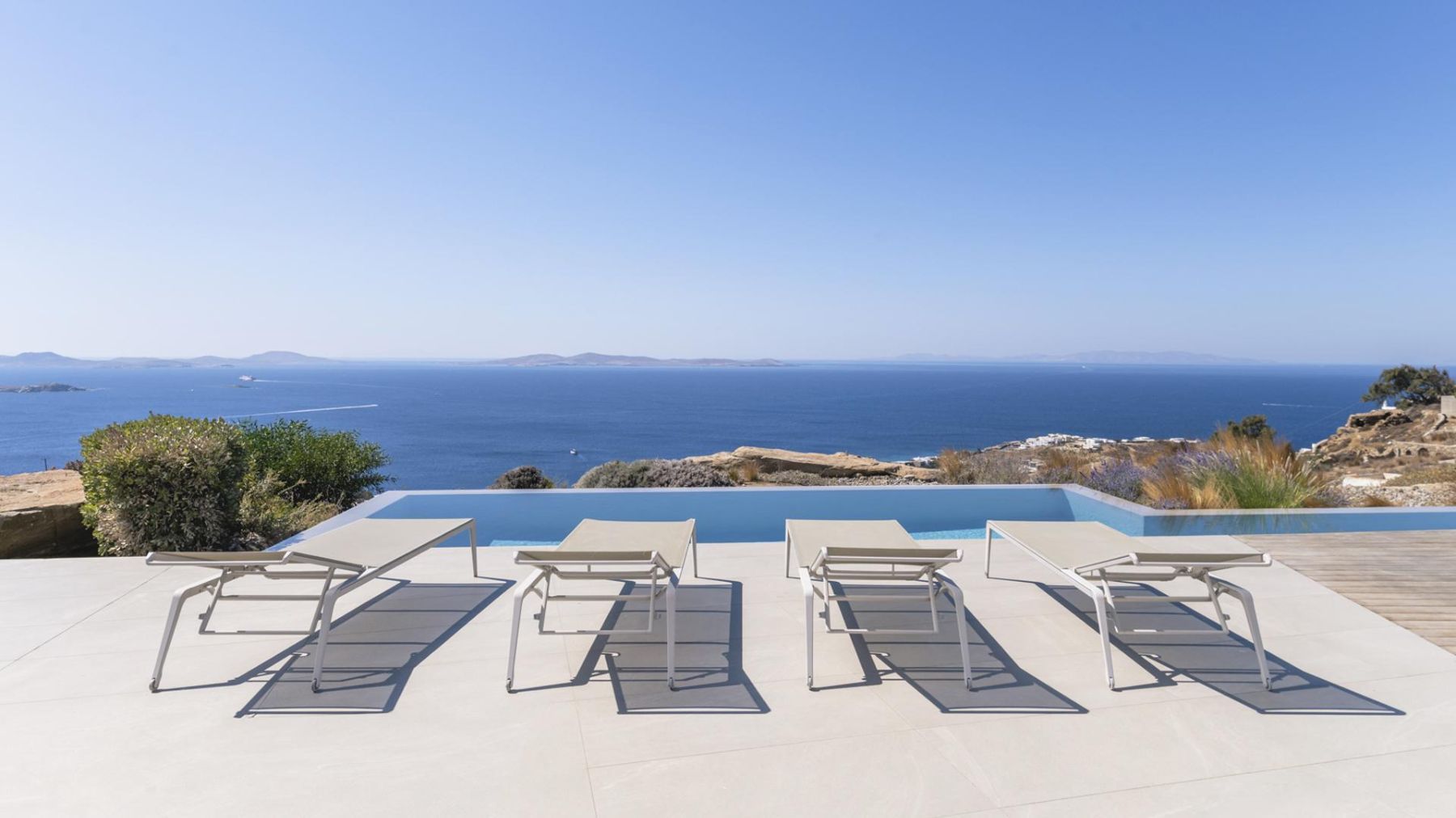 Medusa villa photo.