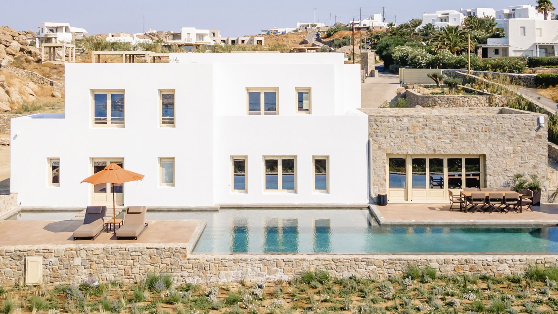 Mimosa villa photo.