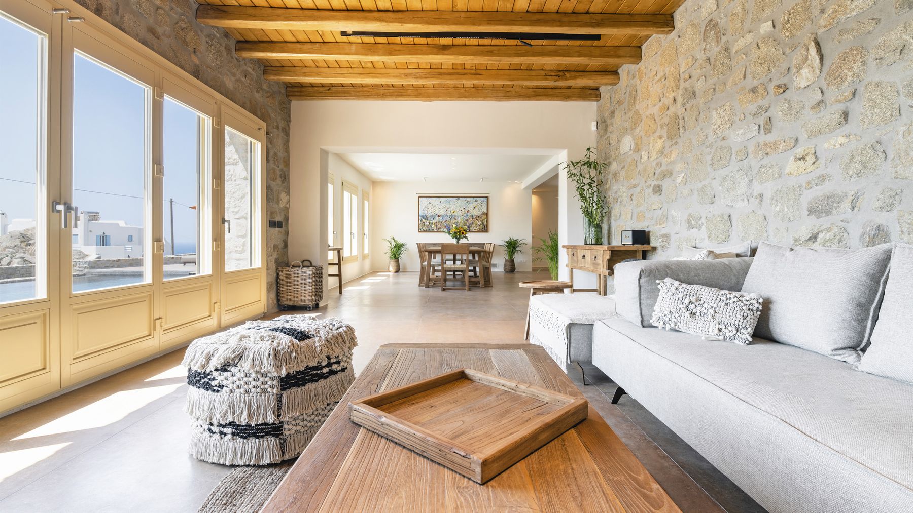 Mimosa villa photo.