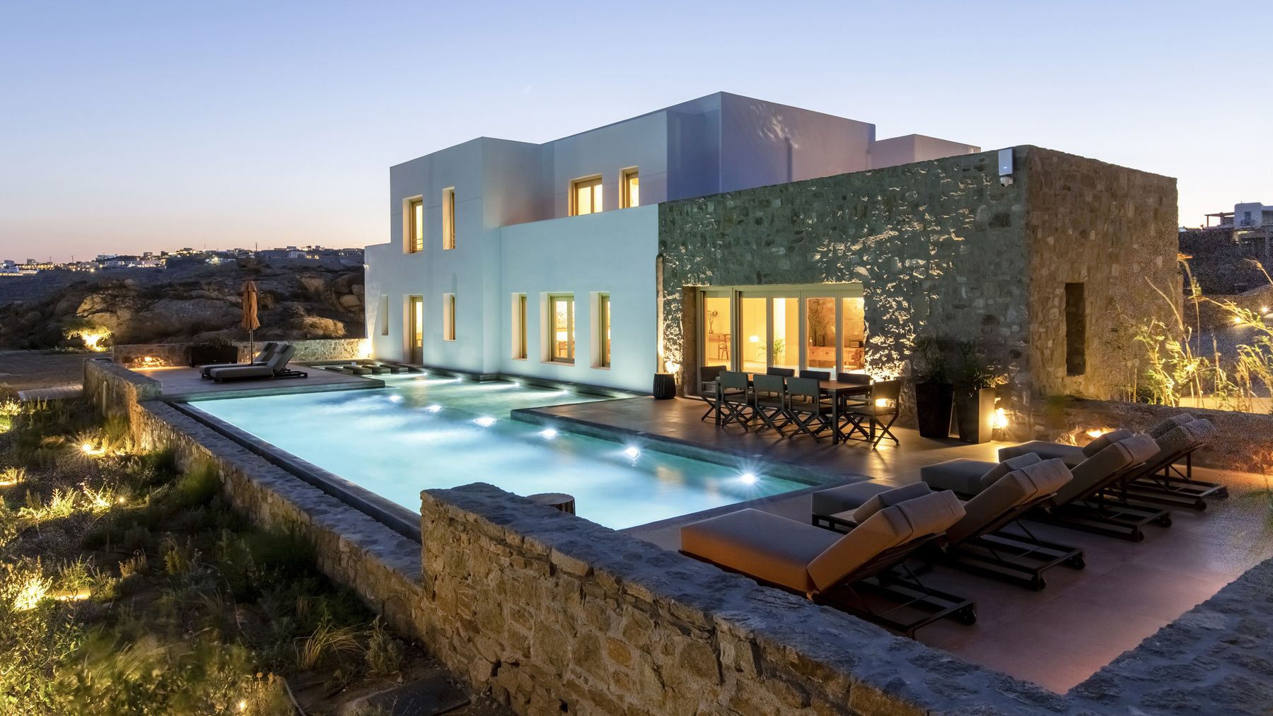 Mimosa villa photo.