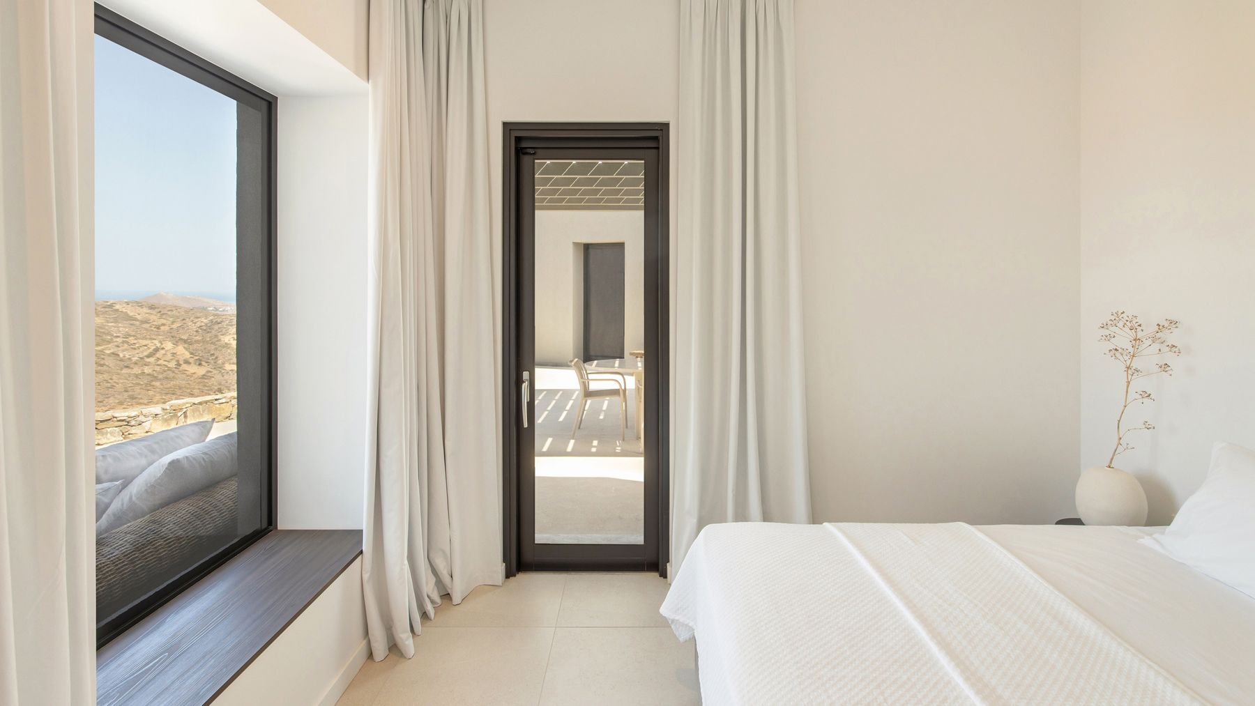 Moonvibe villa photo.