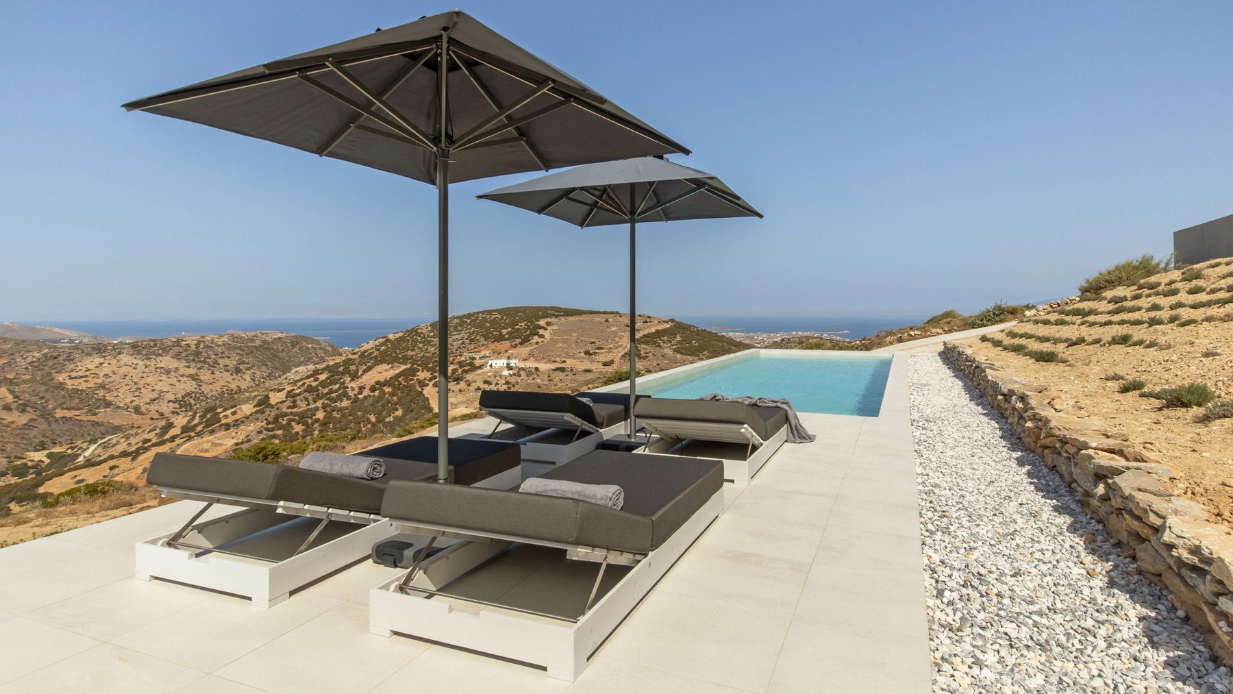 Moonvibe villa photo.