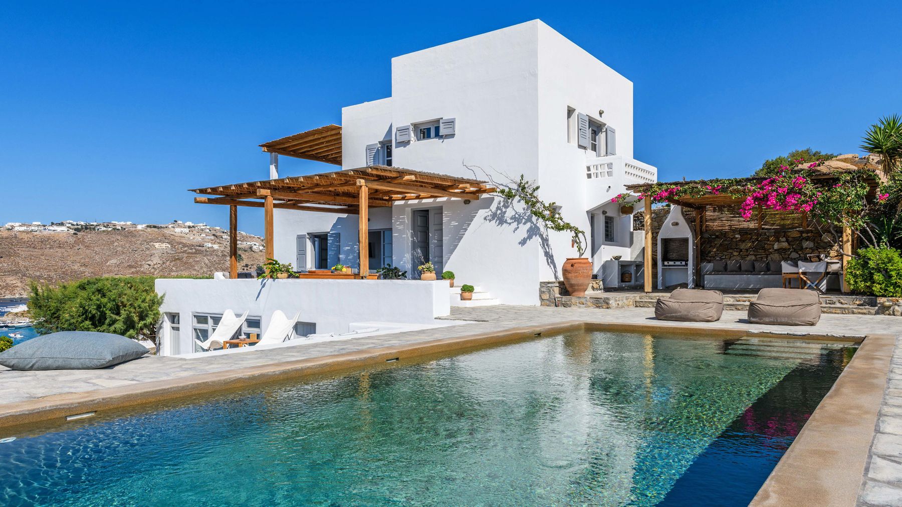 Niki villa photo.