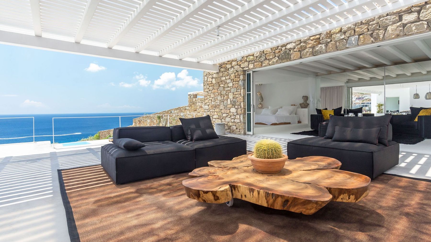 Nouvelle villa photo.