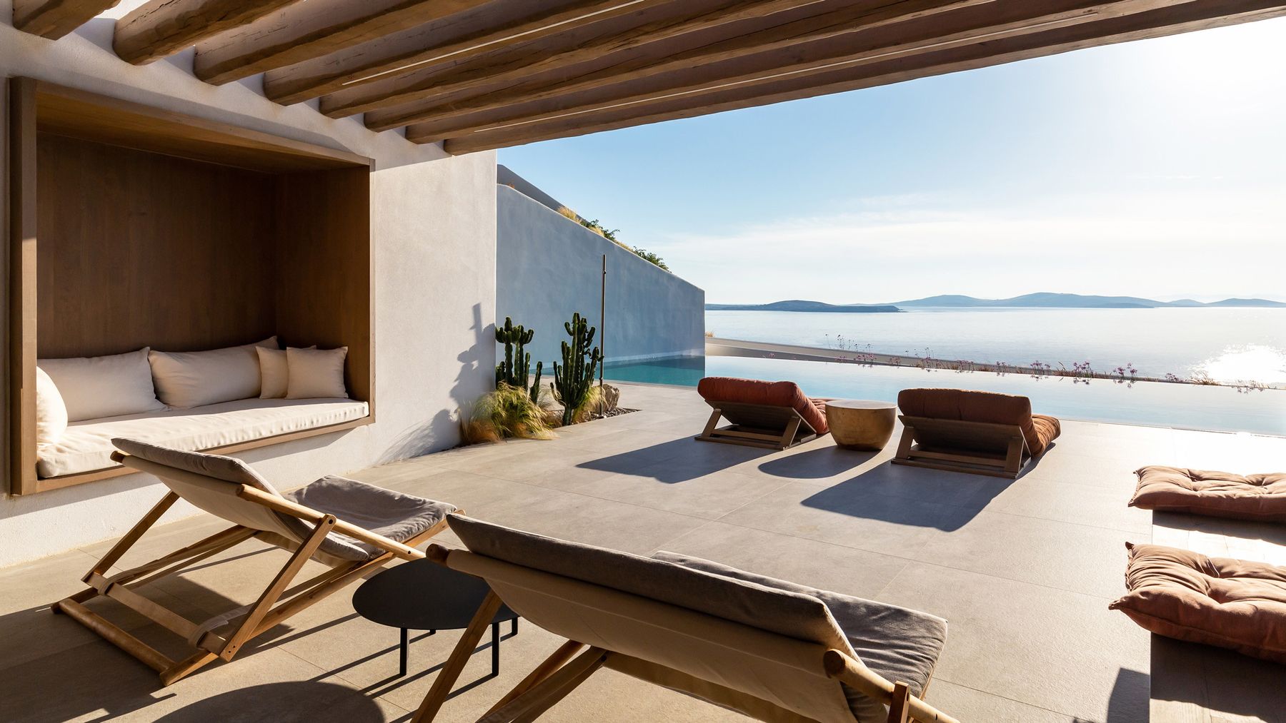 Phantom villa photo.