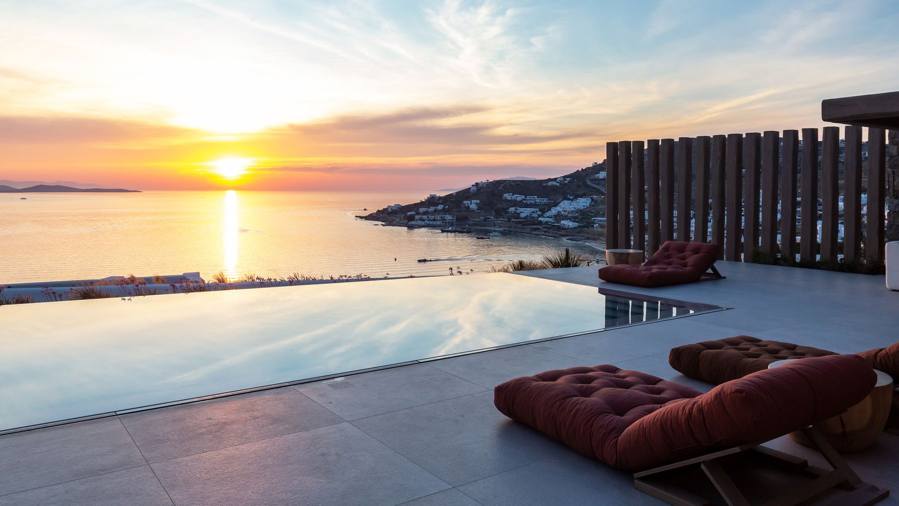 Phantom villa photo.