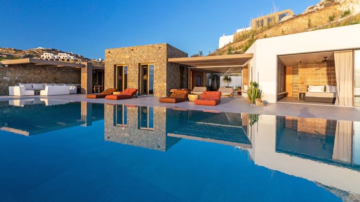 Phantom villa photo.