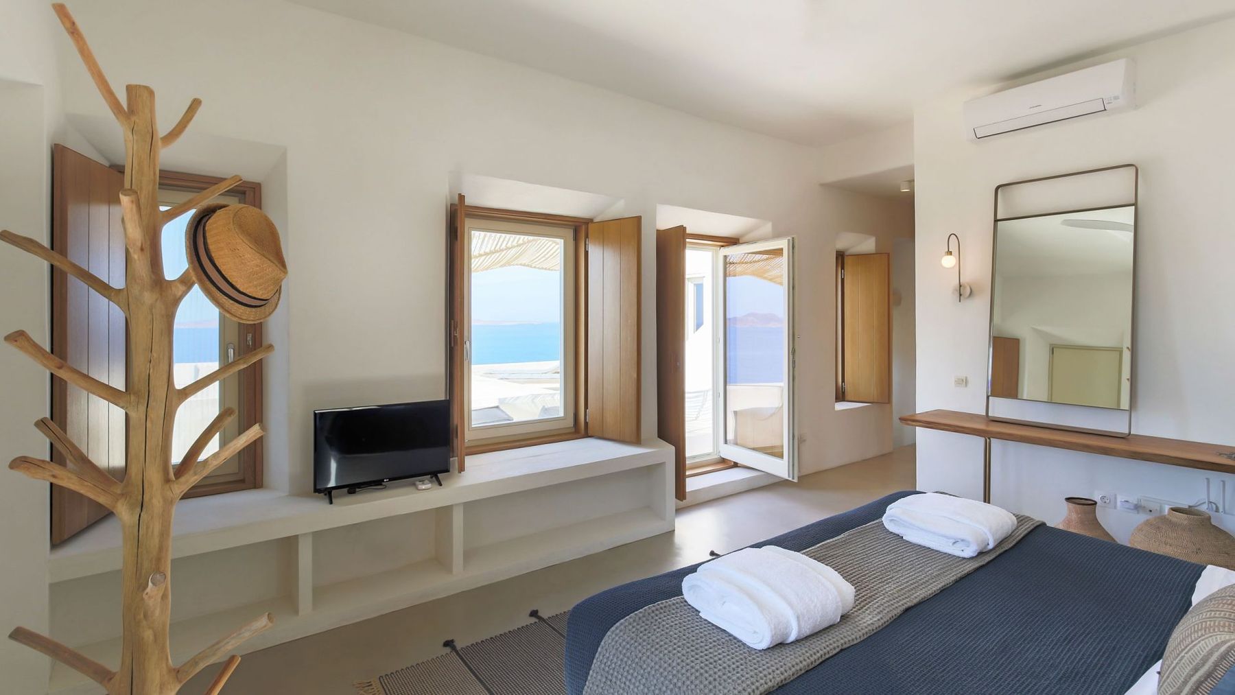 Silence Nest villa photo.