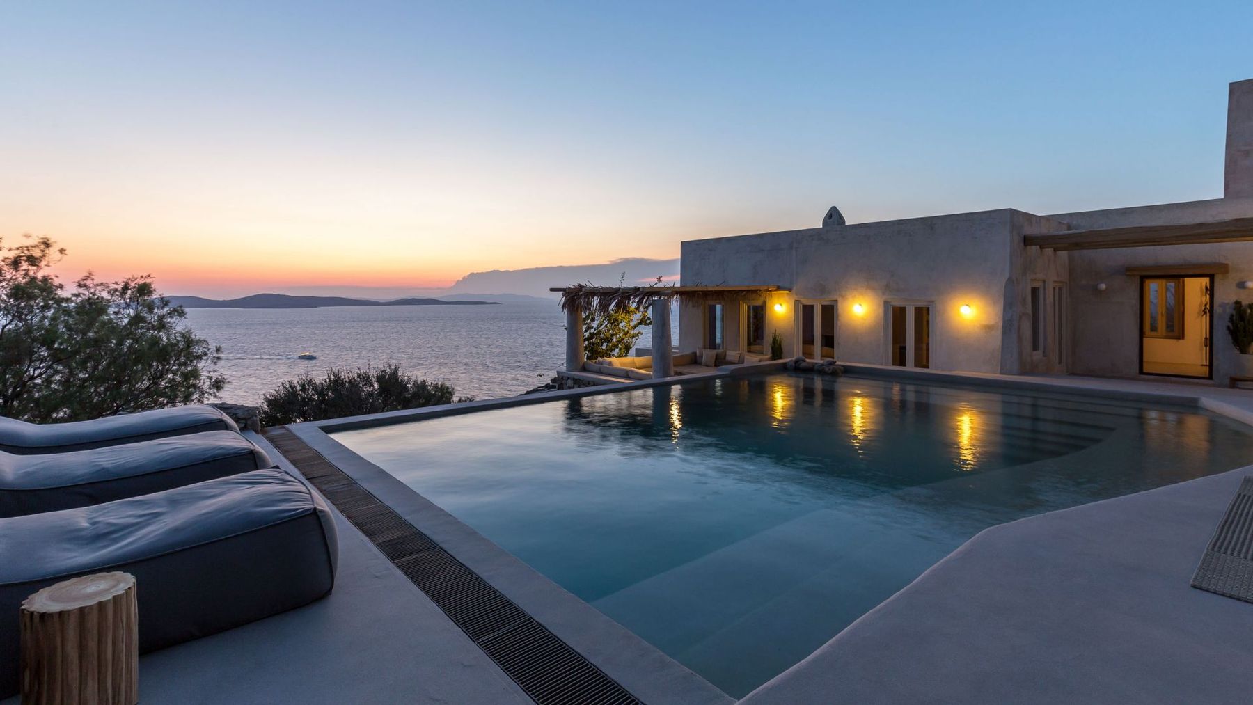 Silence Nest villa photo.