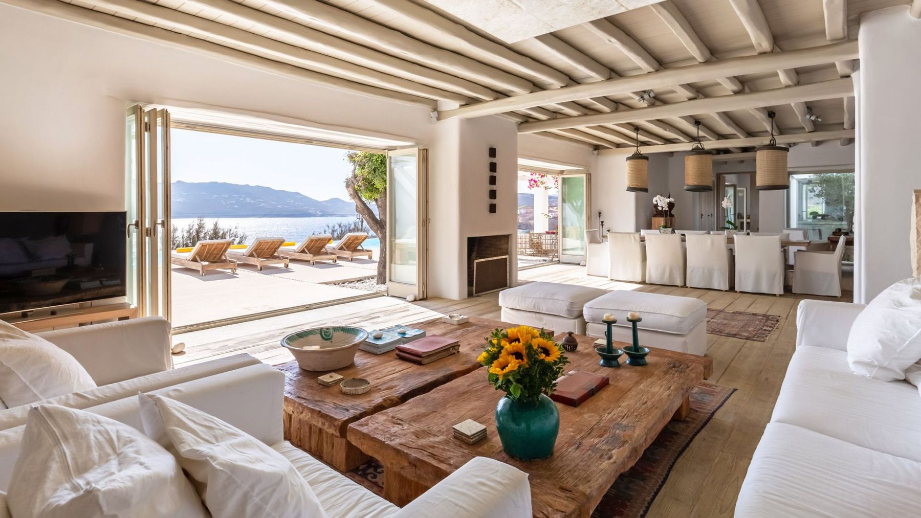 Solstice villa photo.