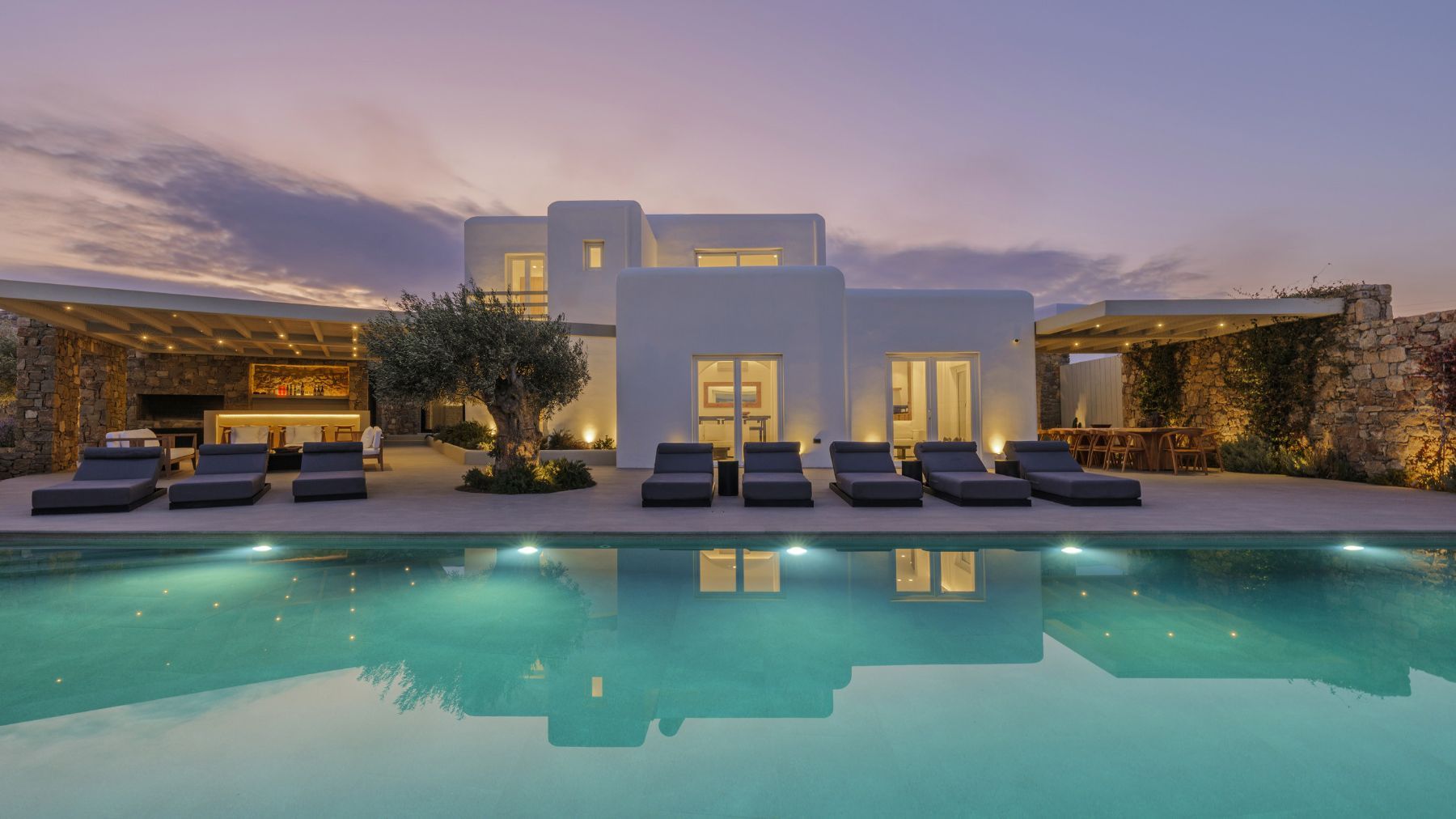 Spilia Beach House villa photo.