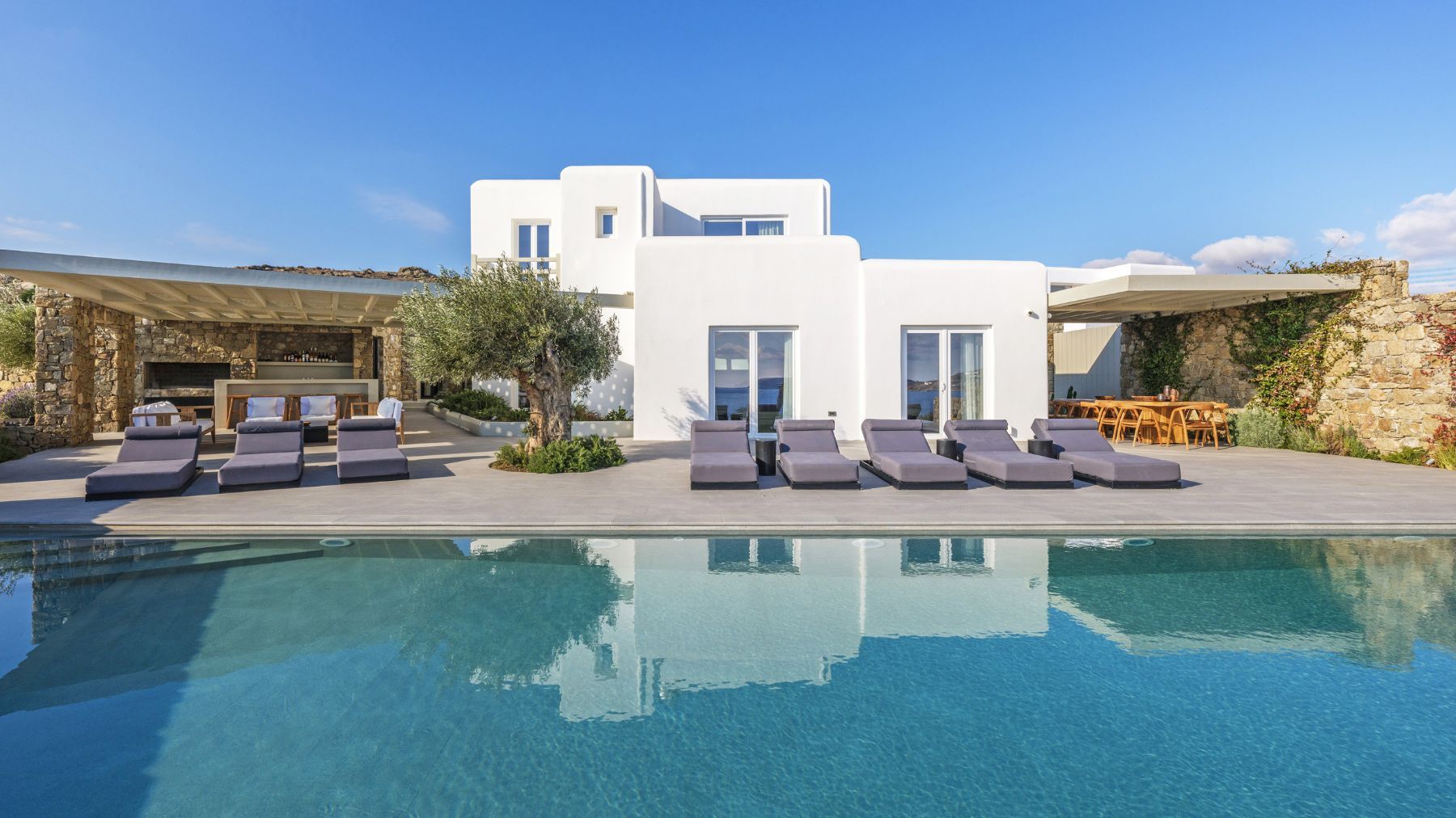 Spilia Beach House villa photo.