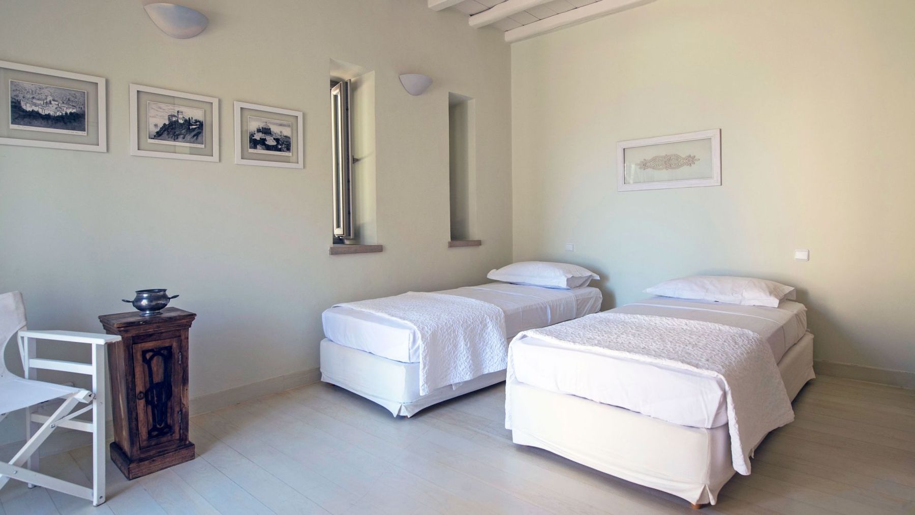 Starfish villa photo.
