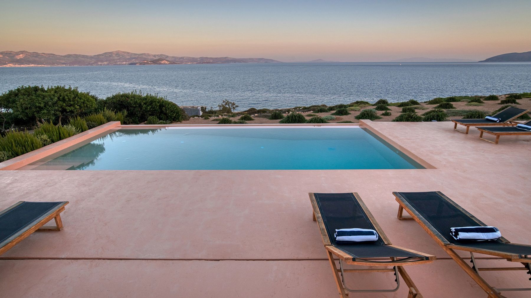 The Seagull villa photo.
