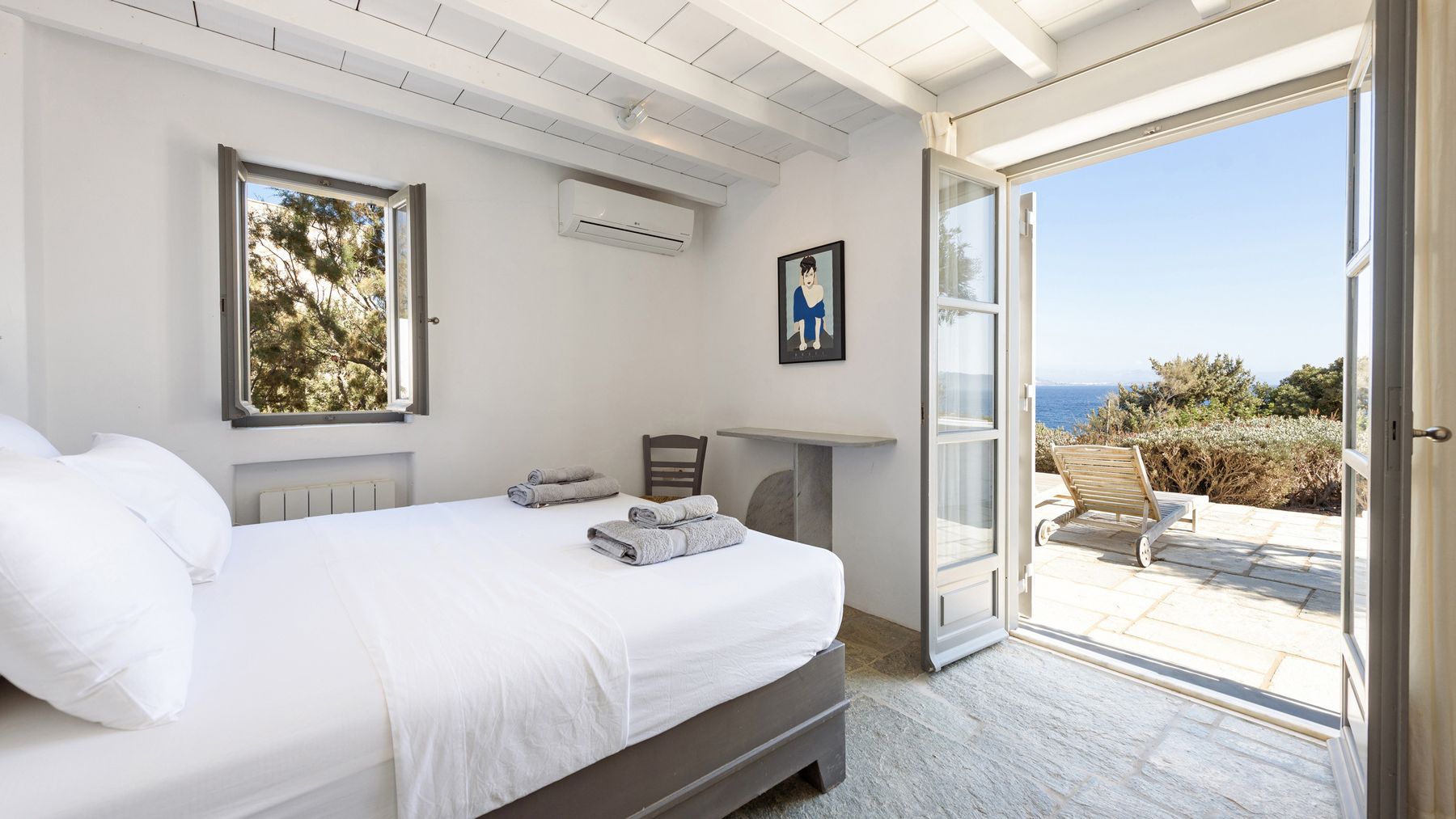 The Seagull villa photo.