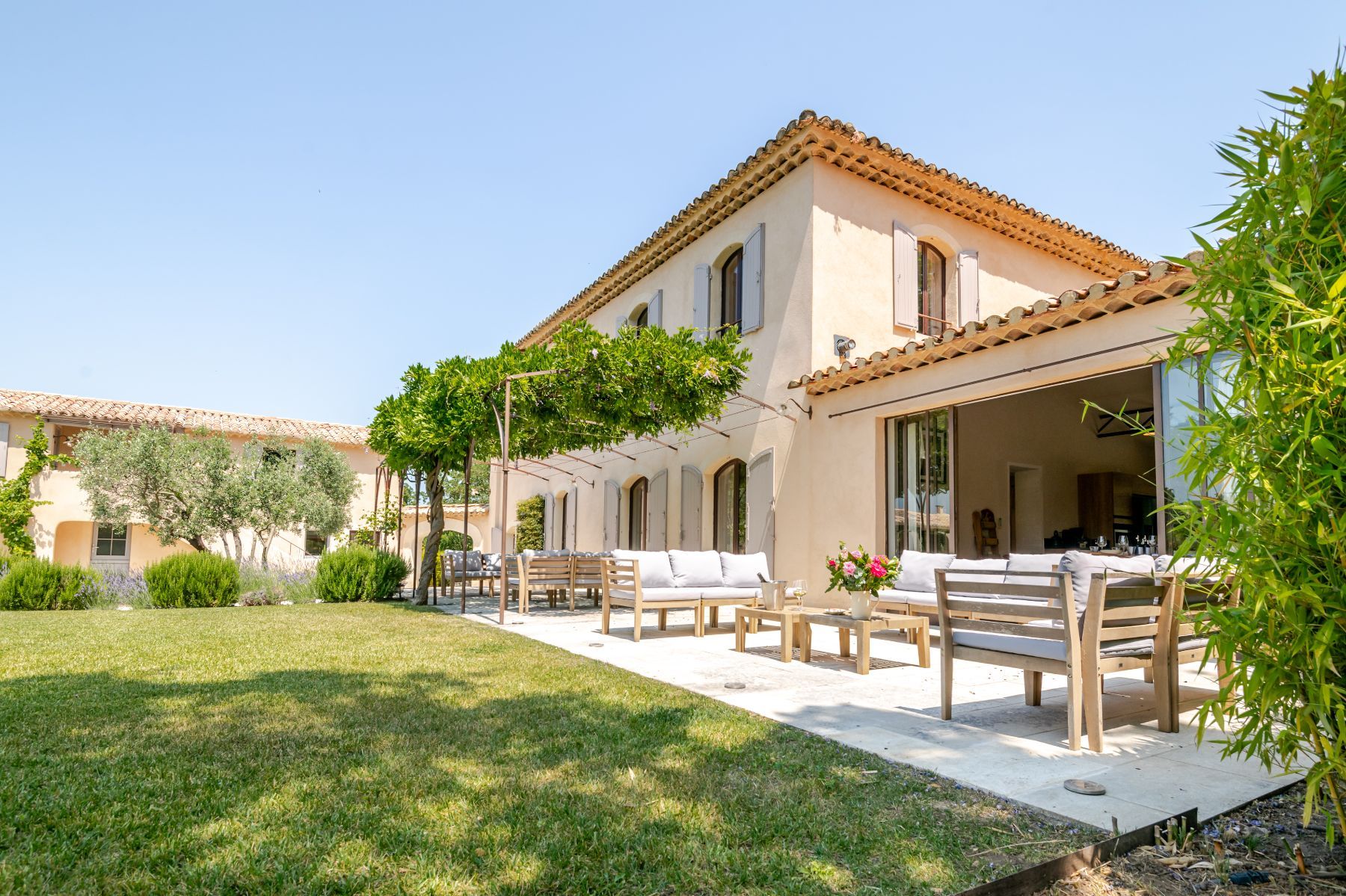 Bastide de Blanche villa photo.
