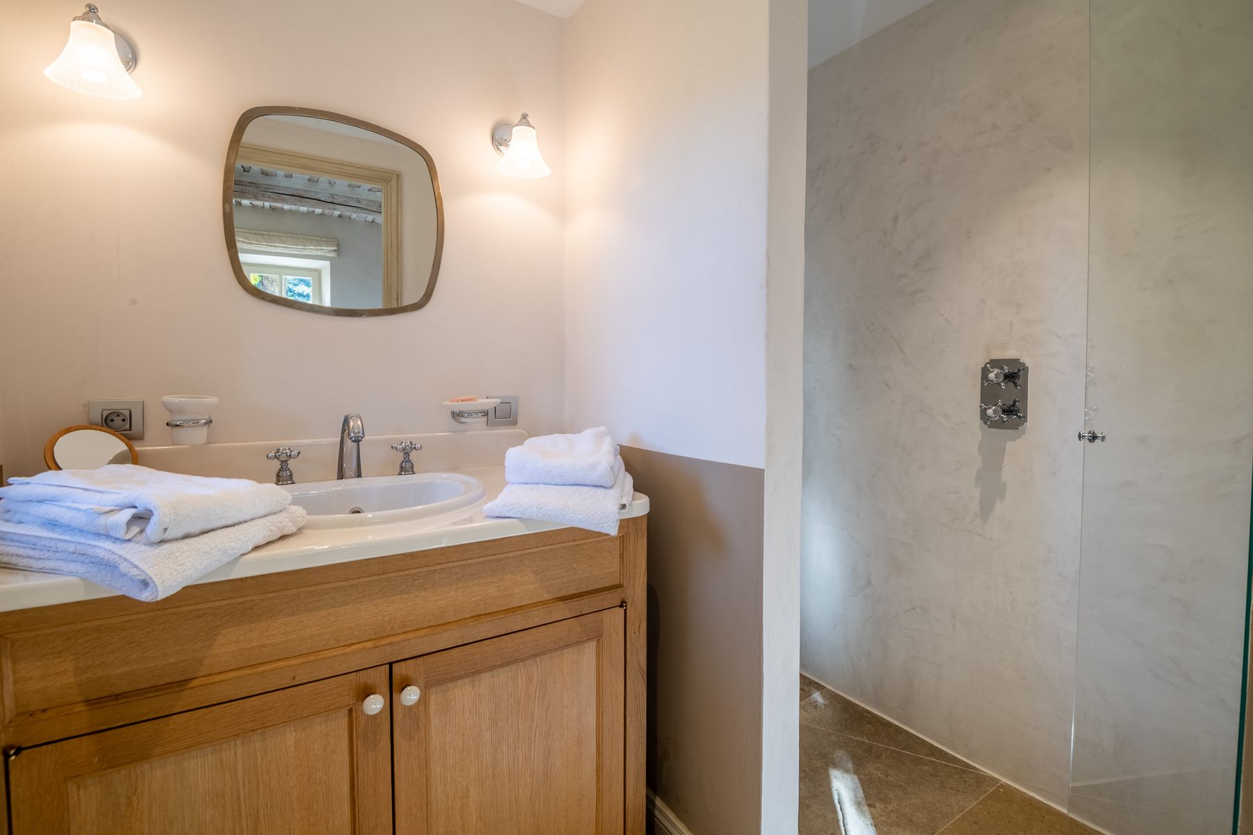 Mas des Constellations villa photo.