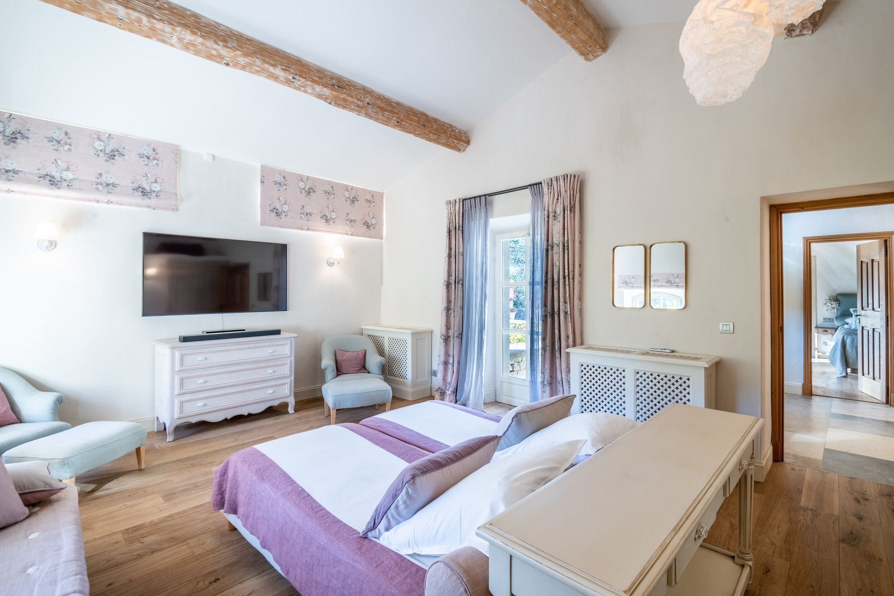 Mas des Constellations villa photo.