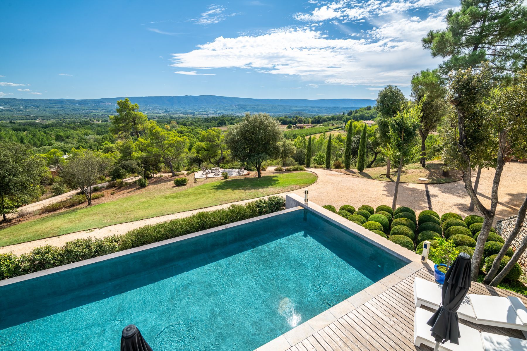 Infinity Villa villa photo.
