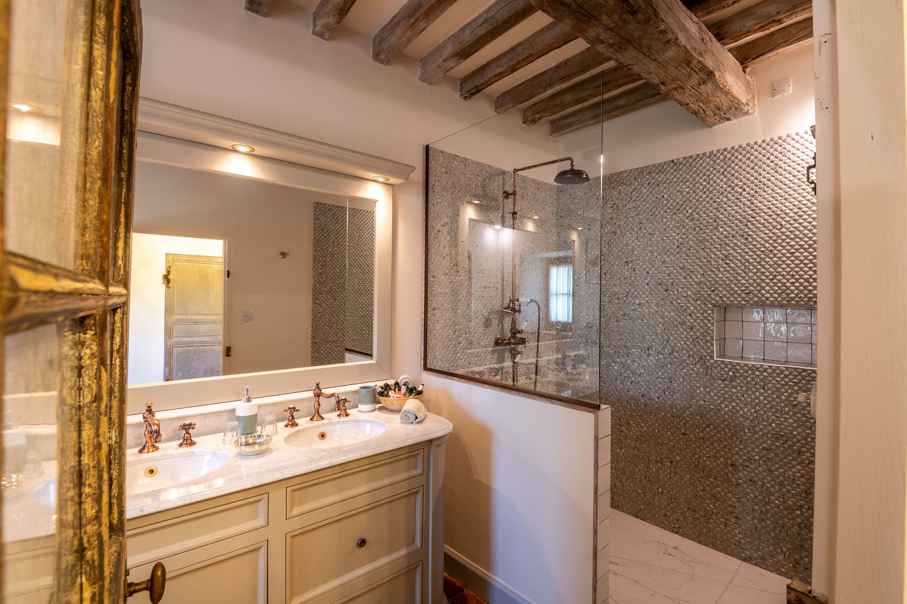 Domaine du Lys villa photo.