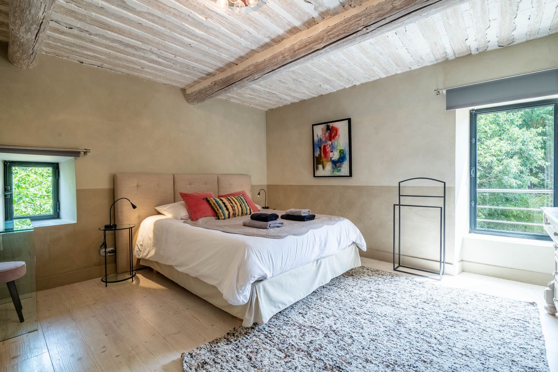 Bastide de la Senancole villa photo.