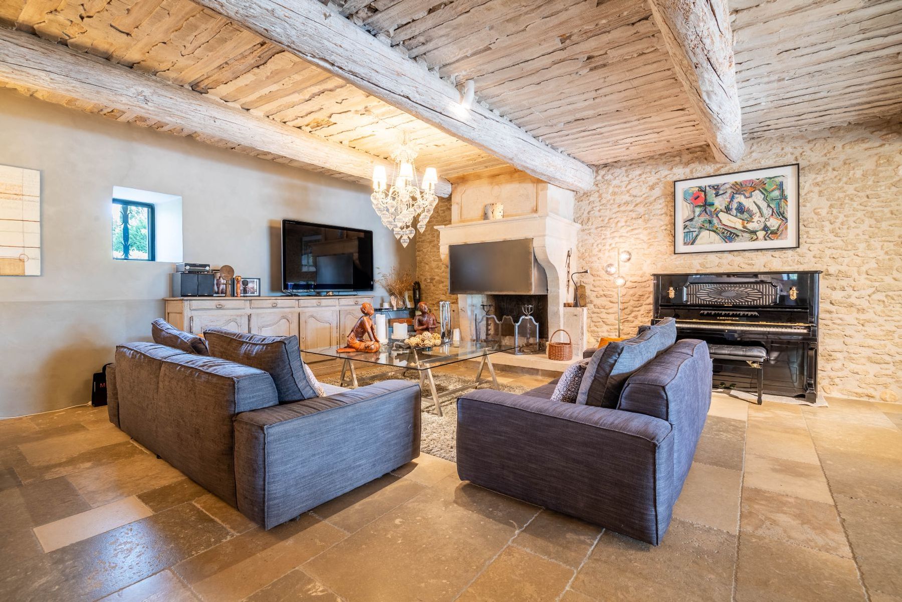 Bastide de la Senancole villa photo.