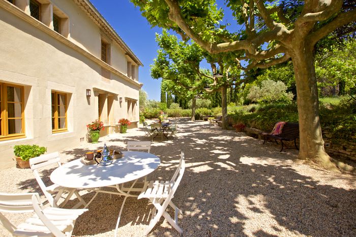 Mas de la Verdiere villa photo.