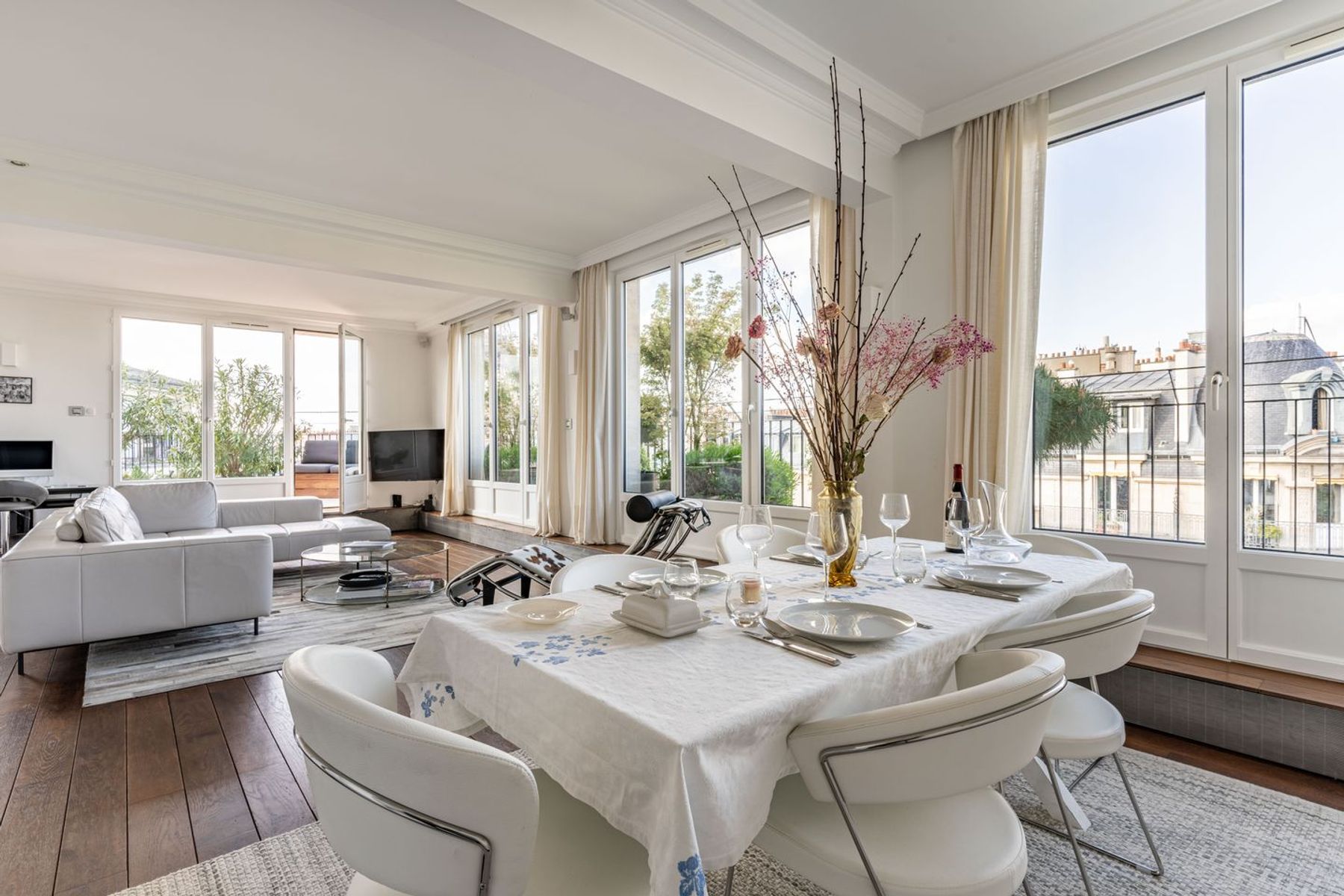 Apartment Eiffel villa photo.