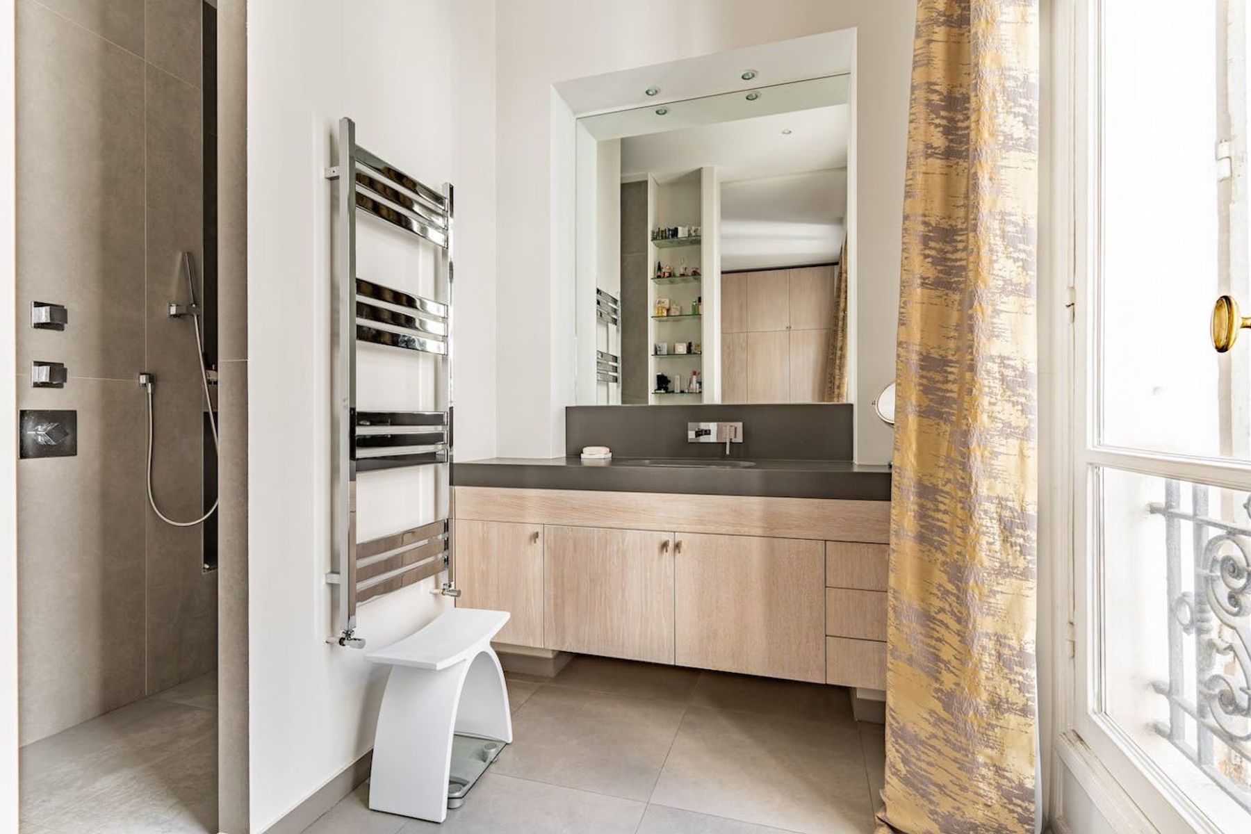 Apartment Hoche villa photo.
