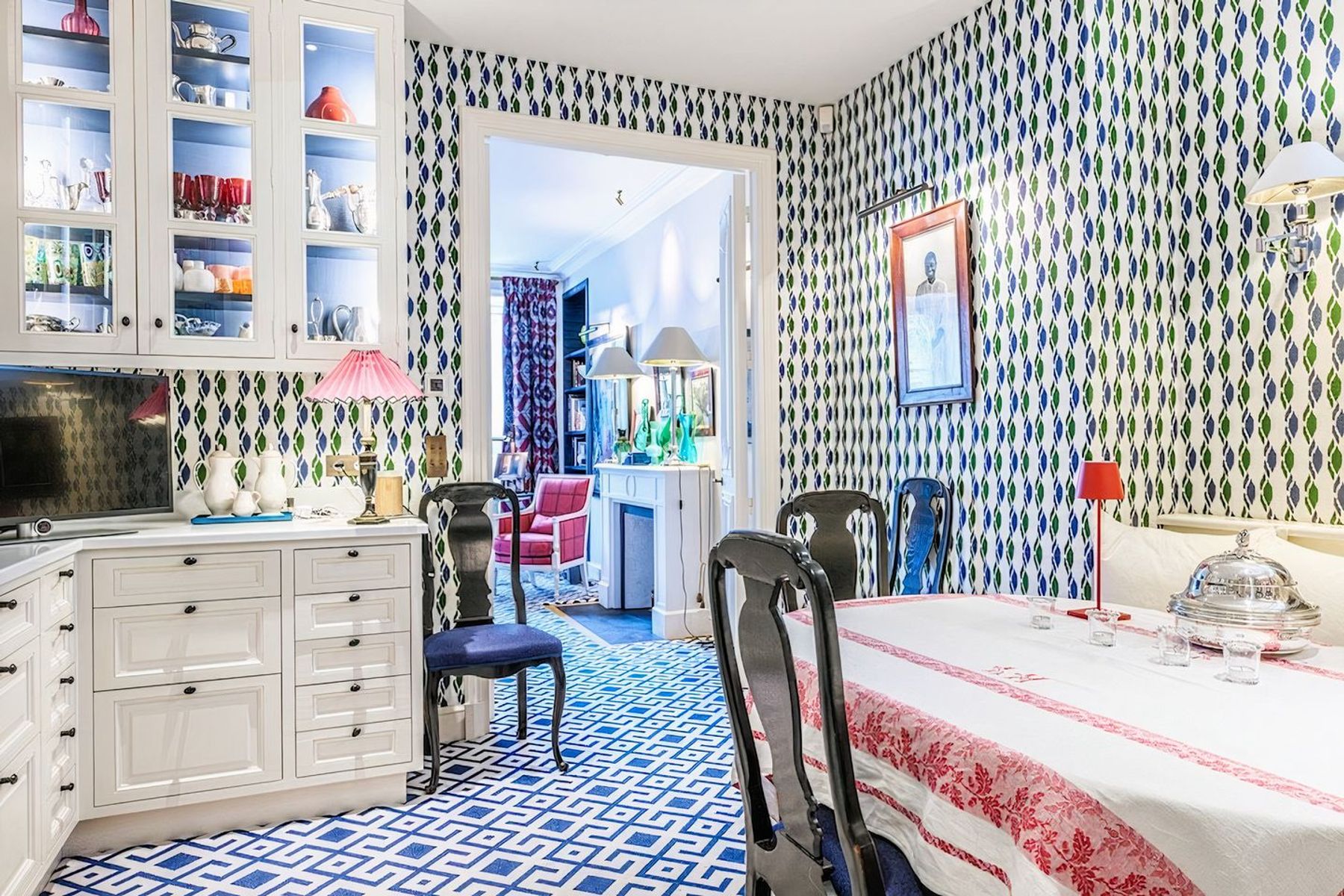 Apartment Invalides villa photo.