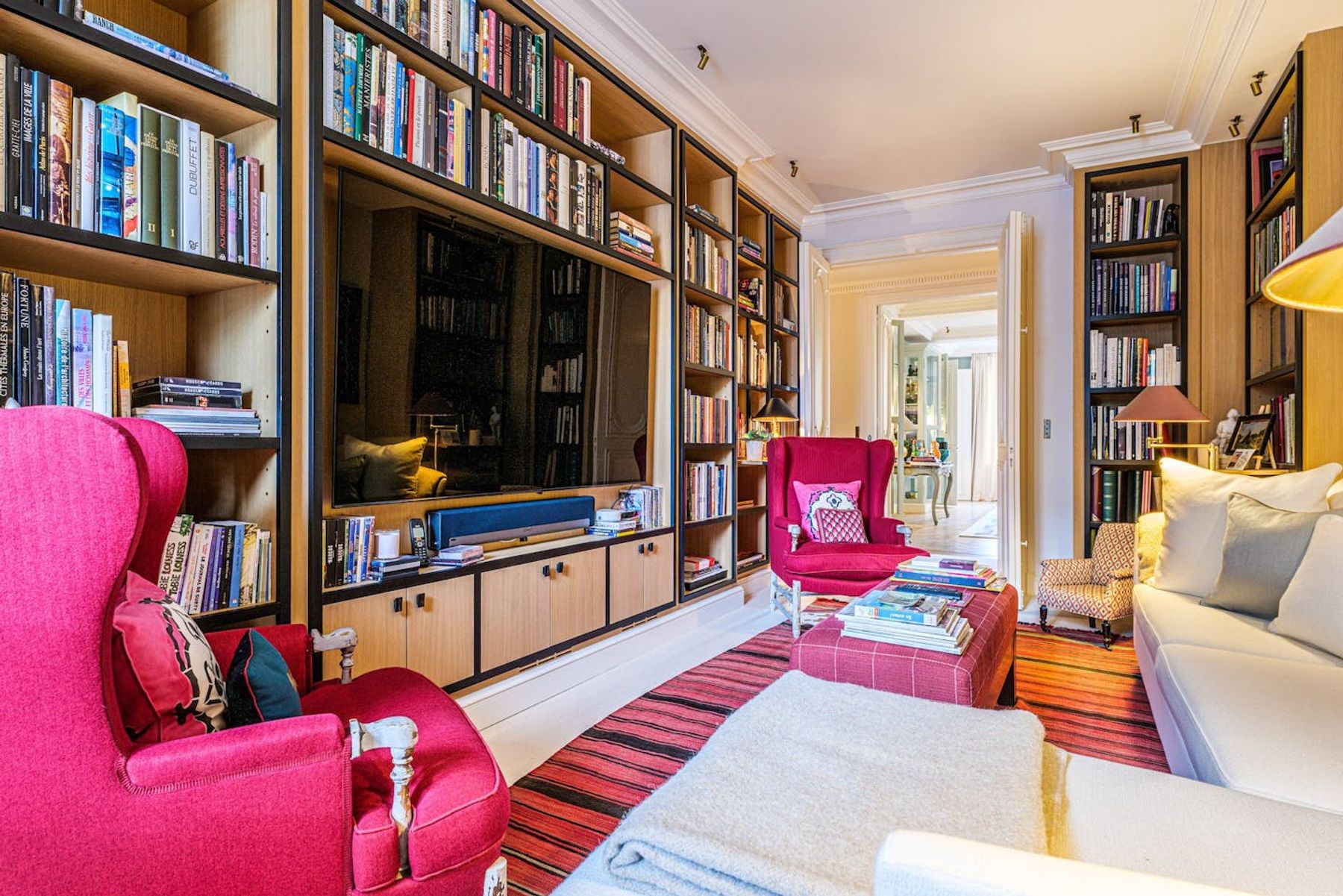Apartment Invalides villa photo.