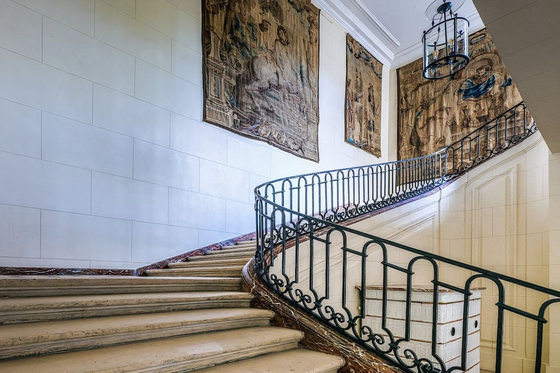 Apartment Invalides villa photo.